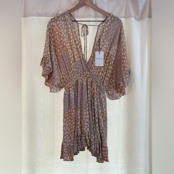 NWT Promesa Breath of Wind Floral Patchwork Print Romper - Picture 2 of 8